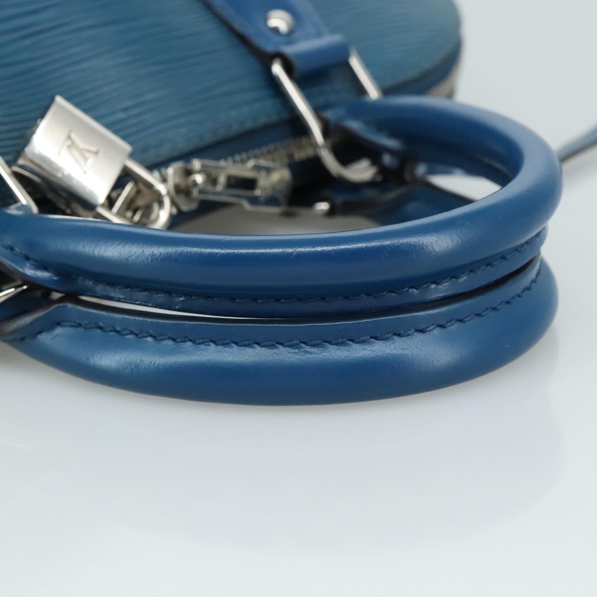 LOUIS VUITTON Epi Alma PM Hand Bag Blue Cyan M40624 LV 104323