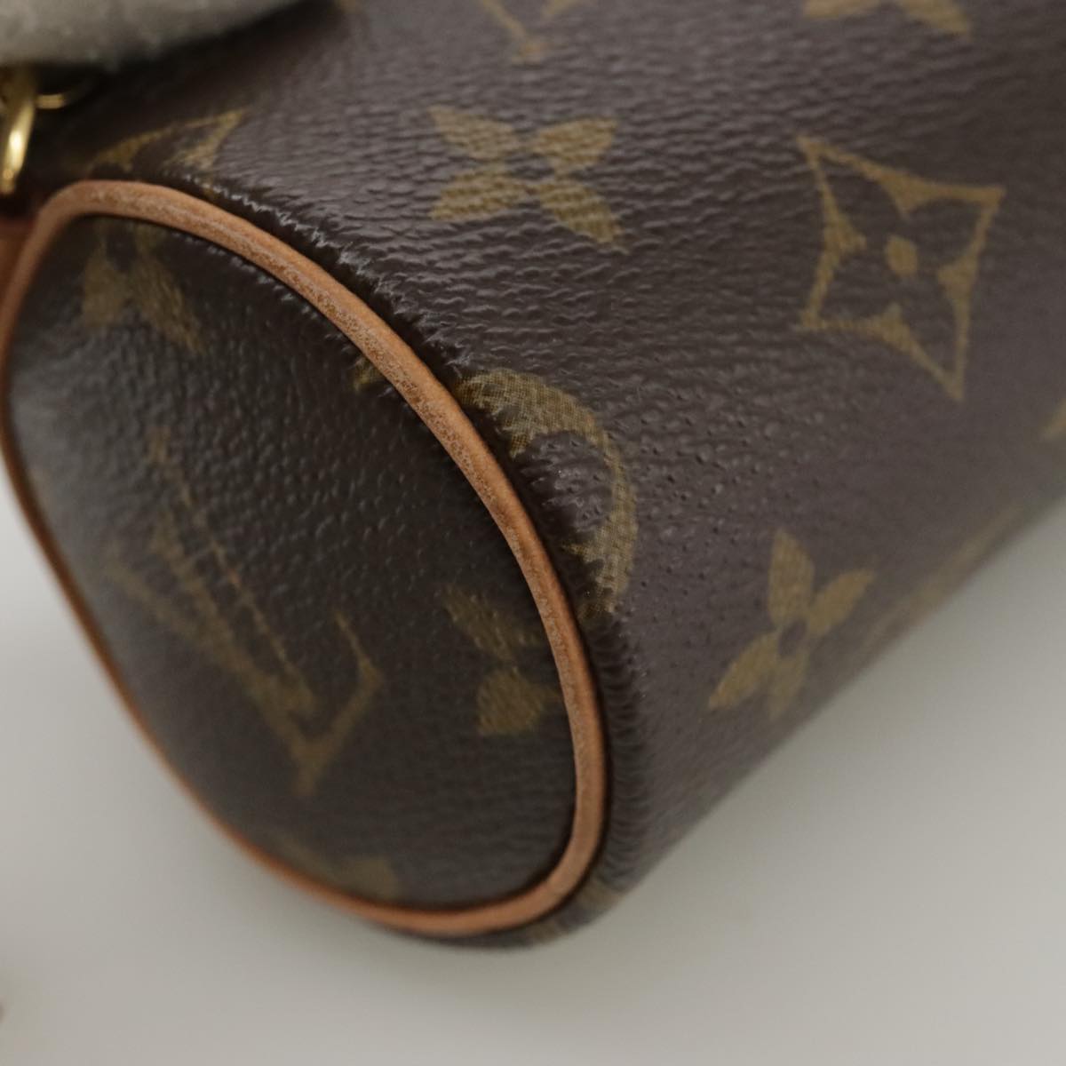 LOUIS VUITTON Monogram Papillon Pouch LV 104329