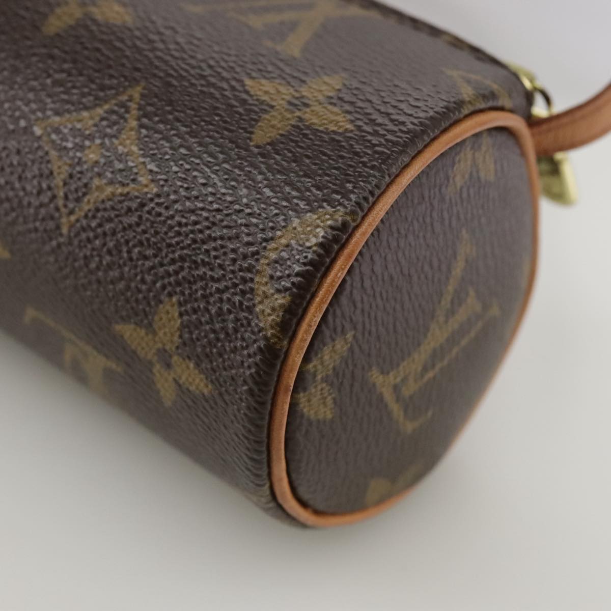 LOUIS VUITTON Monogram Papillon Pouch LV 104329