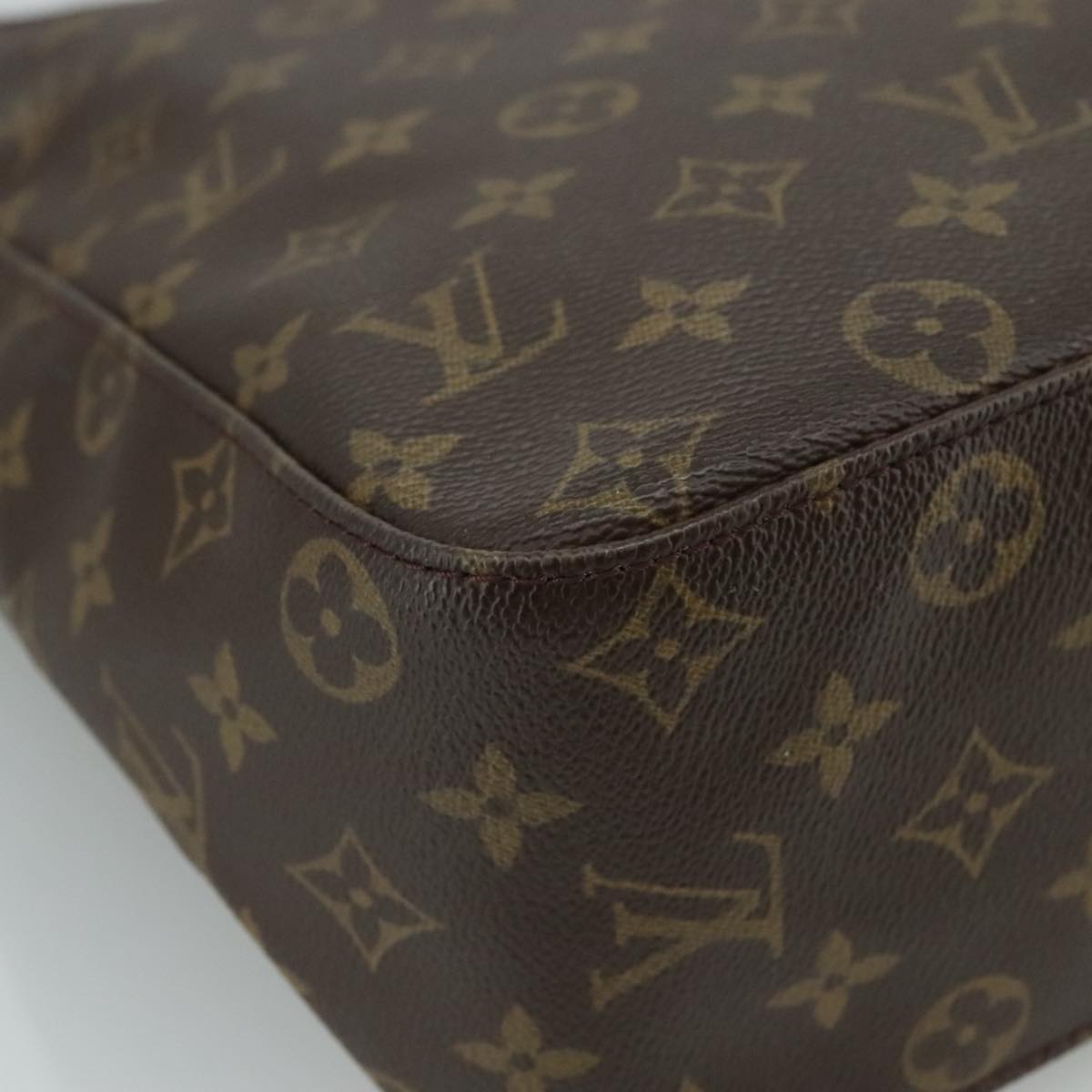 LOUIS VUITTON Monogram Looping GM Shoulder Bag M51145 LV 104333