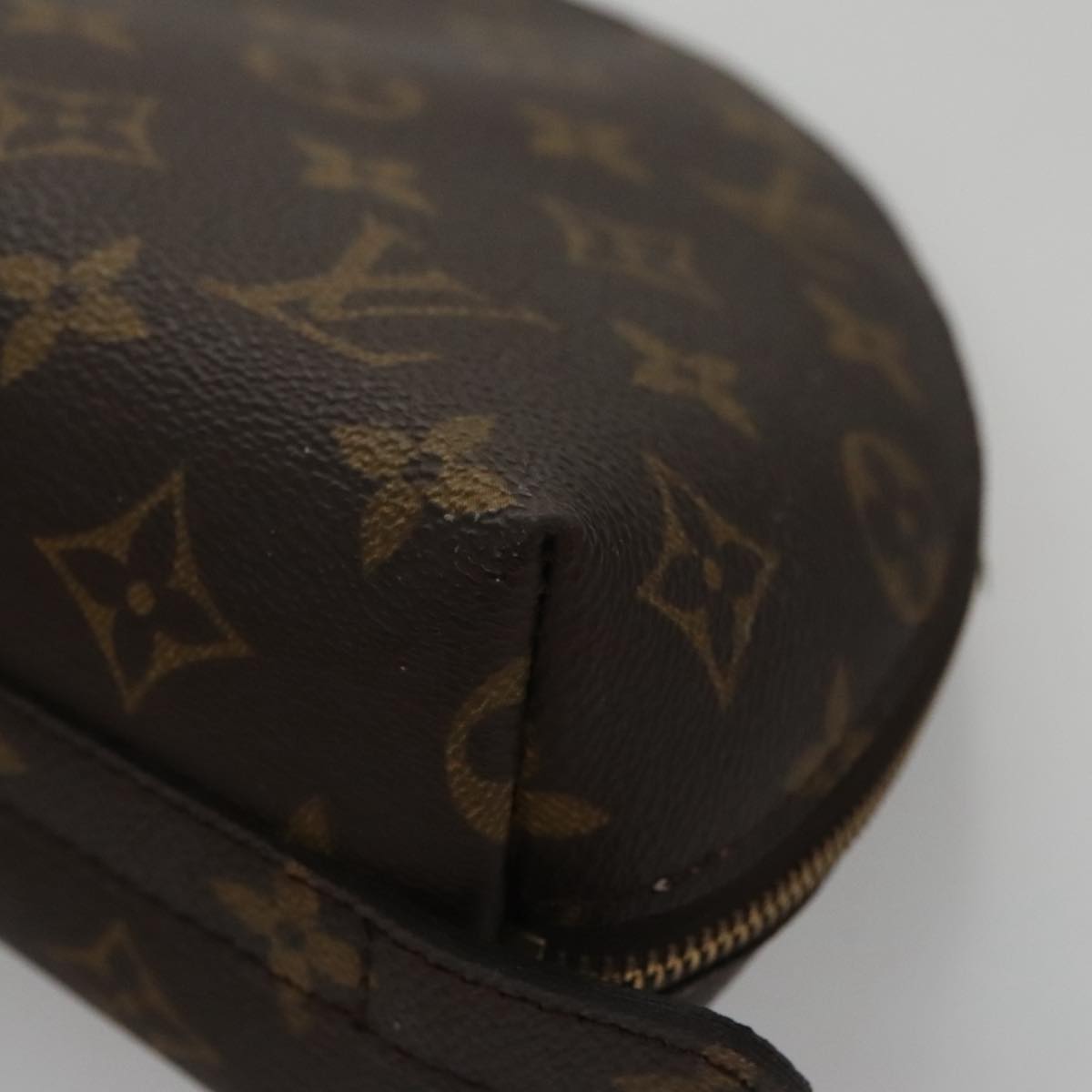 LOUIS VUITTON Monogram Trousse Demi Ronde Cosmetic Pouch M47520 LV 104341