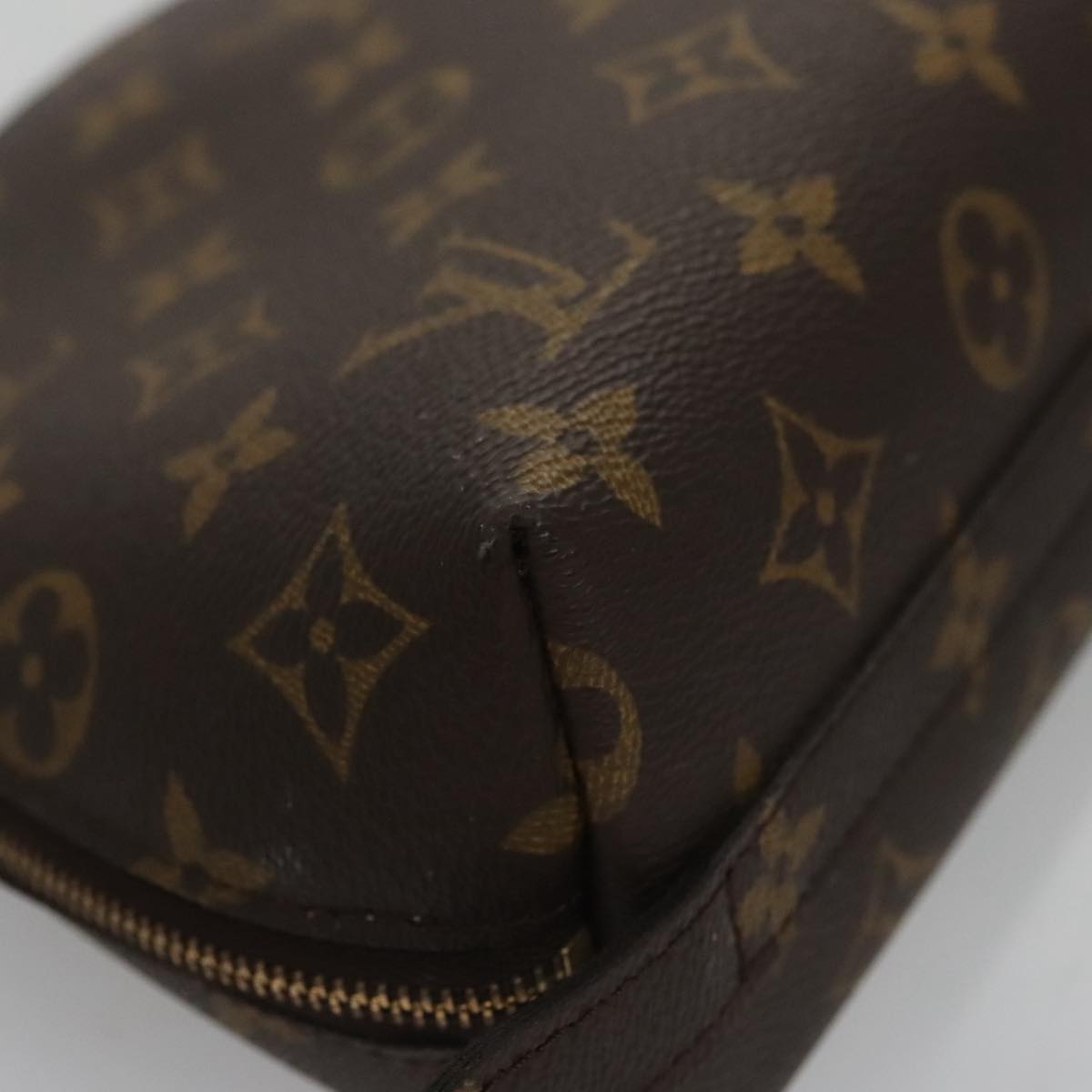 LOUIS VUITTON Monogram Trousse Demi Ronde Cosmetic Pouch M47520 LV 104341