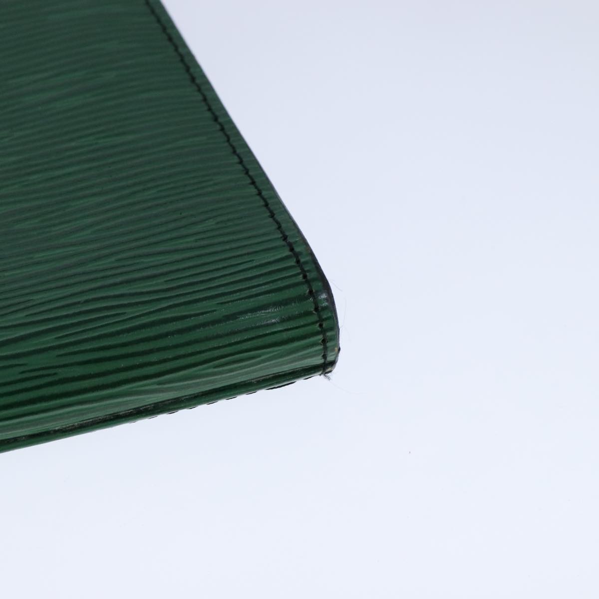 LOUIS VUITTON Epi Art Deco Clutch Bag Green M52634 LV 104350