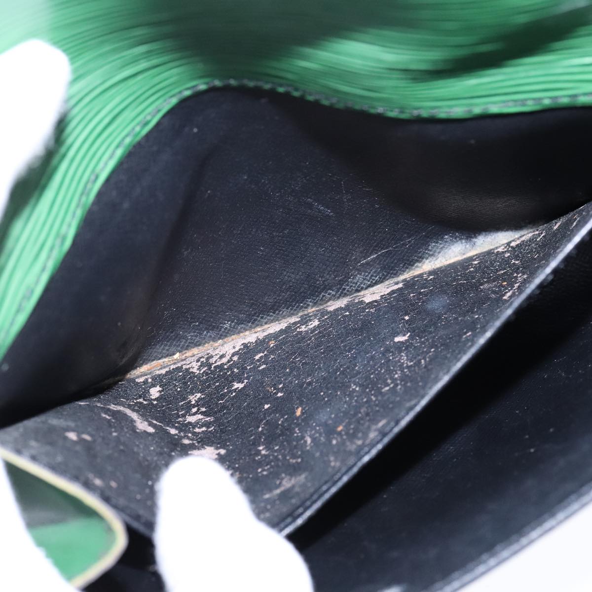 LOUIS VUITTON Epi Art Deco Clutch Bag Green M52634 LV 104350