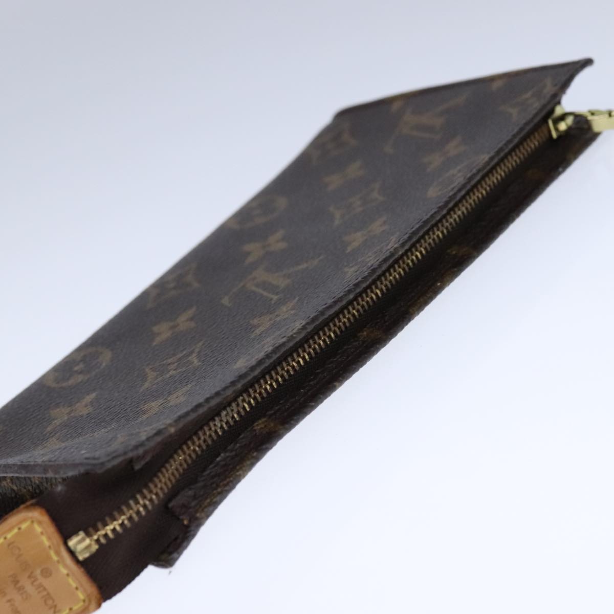 LOUIS VUITTON Monogram Bucket GM Pouch Accessory Pouch LV 104351