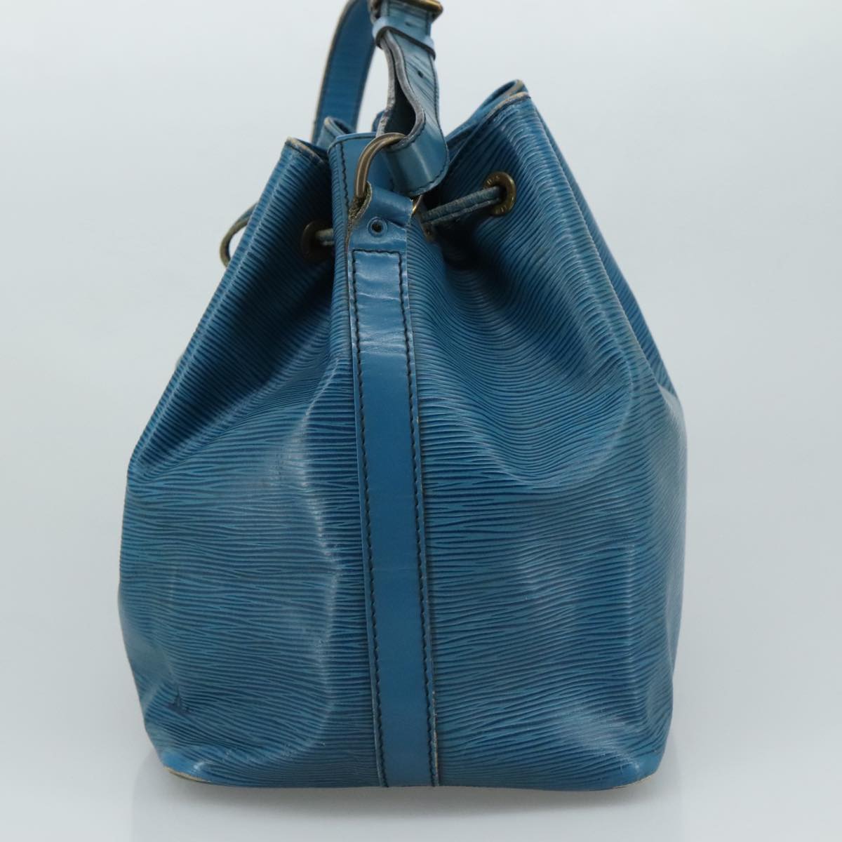 LOUIS VUITTON Epi Petit Noe Shoulder Bag Blue M44105 LV 104365