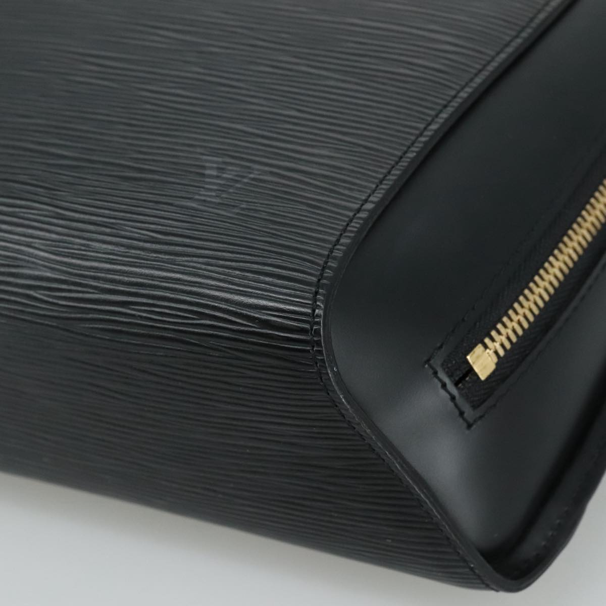 LOUIS VUITTON Epi Mabillon Backpack Black M52232 LV 104370