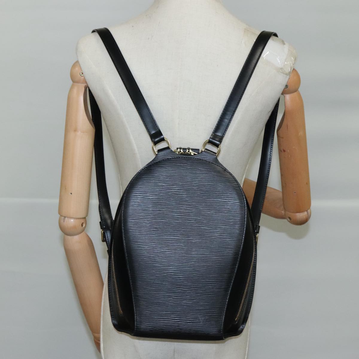 LOUIS VUITTON Epi Mabillon Backpack Black M52232 LV 104370