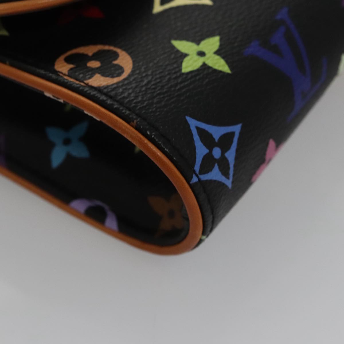 LOUIS VUITTON Multicolor Pochette Courtney Clutch Bag Black M45640 104372A