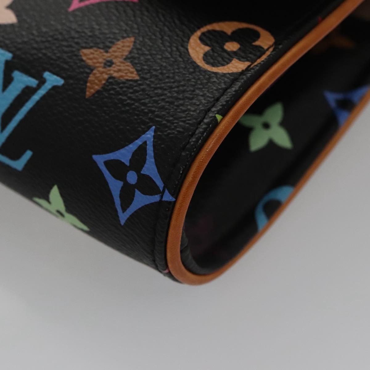 LOUIS VUITTON Multicolor Pochette Courtney Clutch Bag Black M45640 104372A