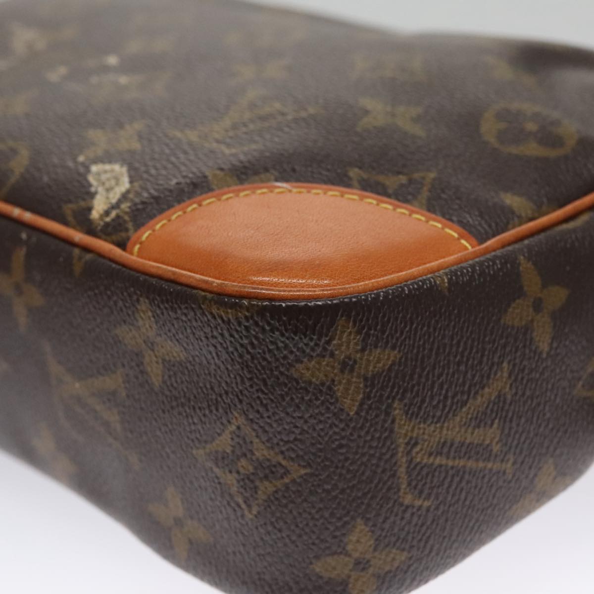LOUIS VUITTON Monogram Compiegne 28 Clutch Bag M51845 LV 104386