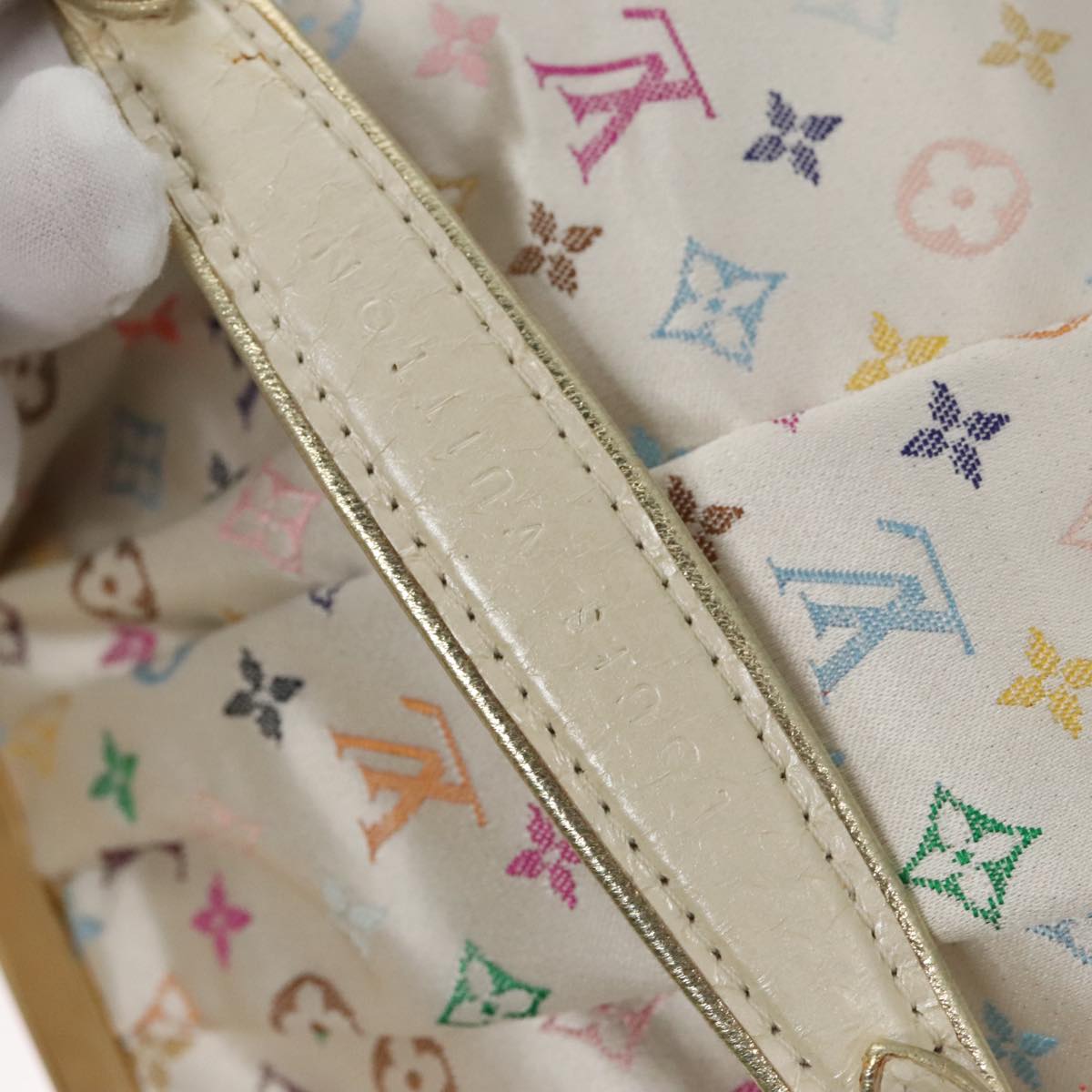 LOUIS VUITTON Multicolor Satin Omoniere Pouch White M92060 LV 104388S