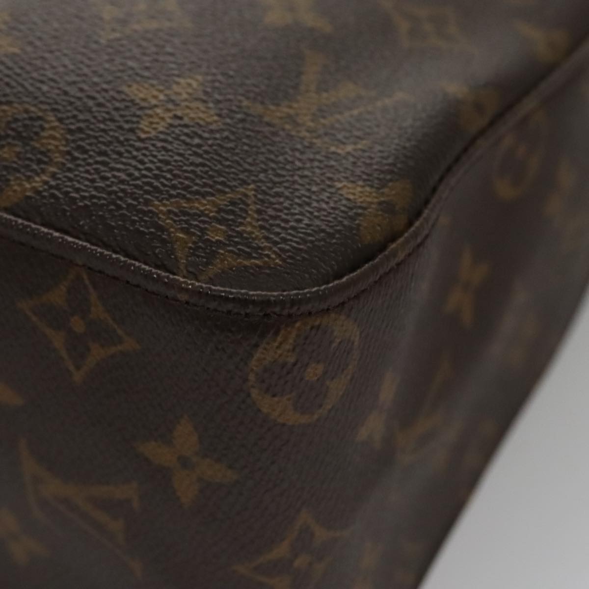 LOUIS VUITTON Monogram Looping GM Shoulder Bag M51145 LV 104390