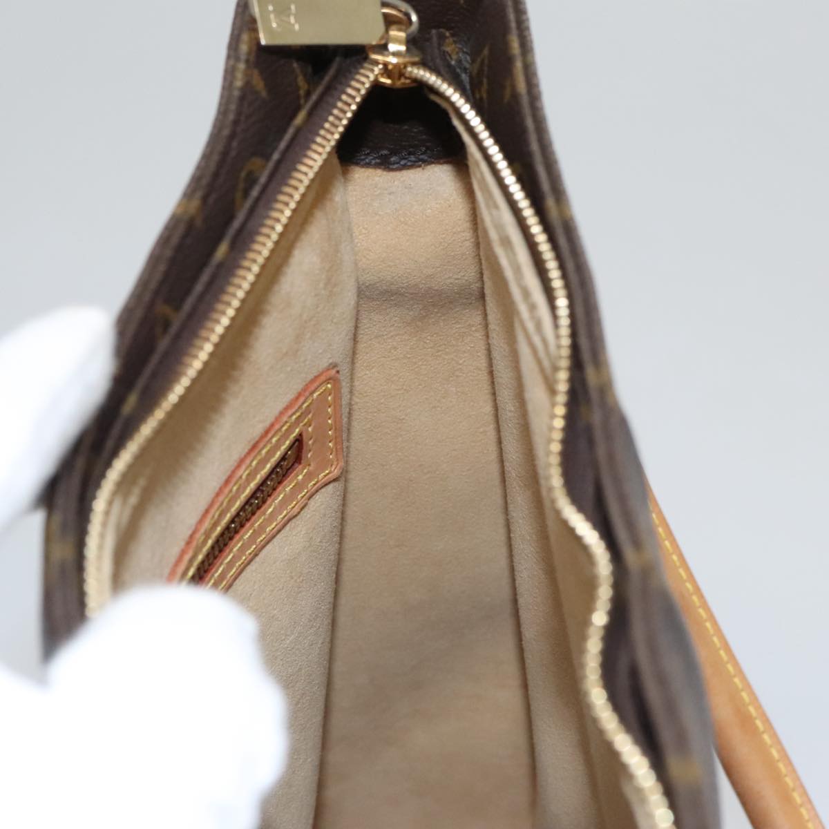 LOUIS VUITTON Monogram Looping GM Shoulder Bag M51145 LV 104390
