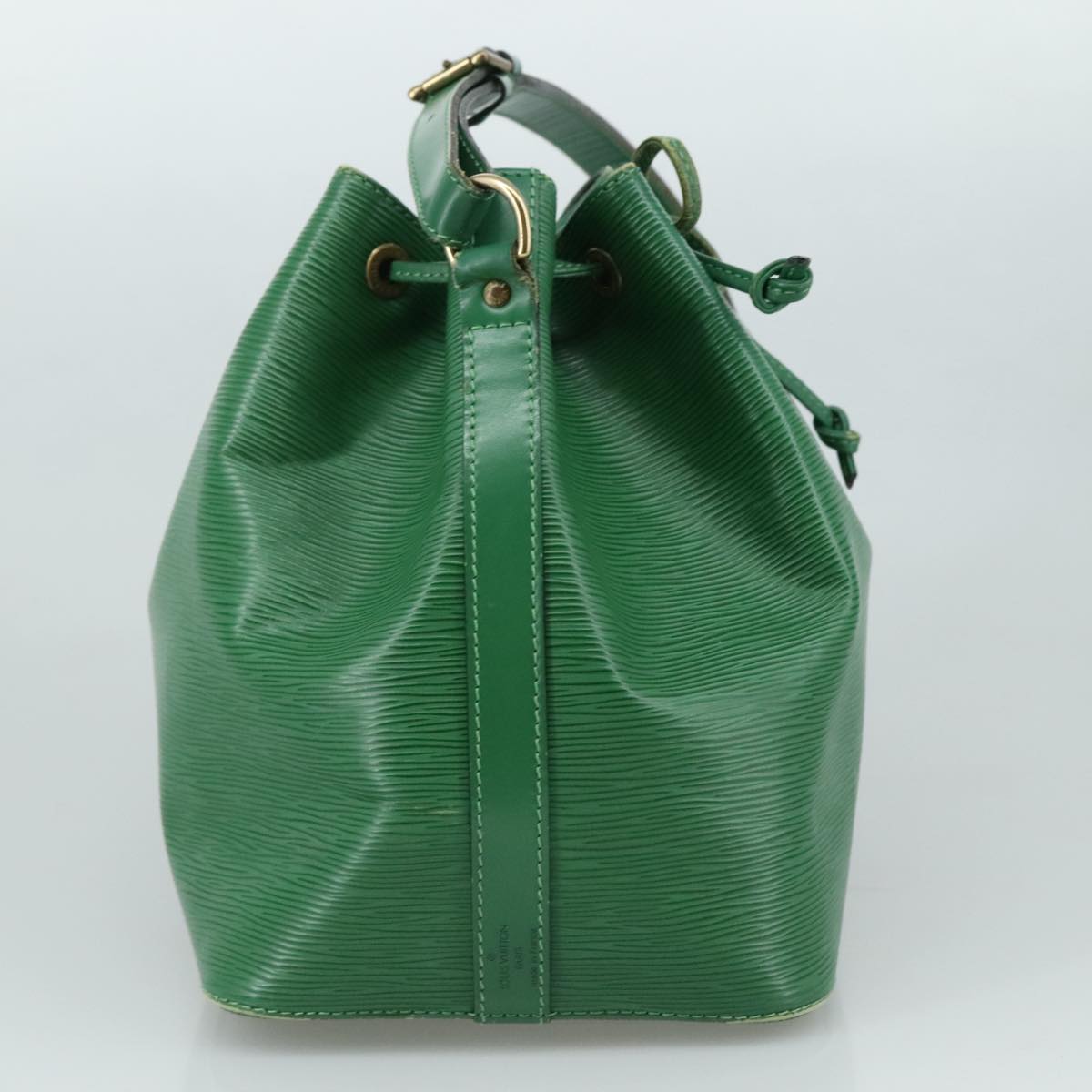 LOUIS VUITTON Epi Petit Noe Shoulder Bag Green M44102 LV 104398