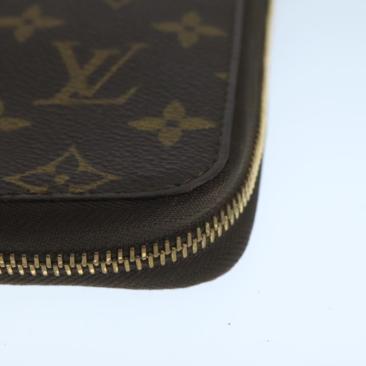 LOUIS VUITTON Monogram Poche Escapade Travel Case M60113 LV 104404A