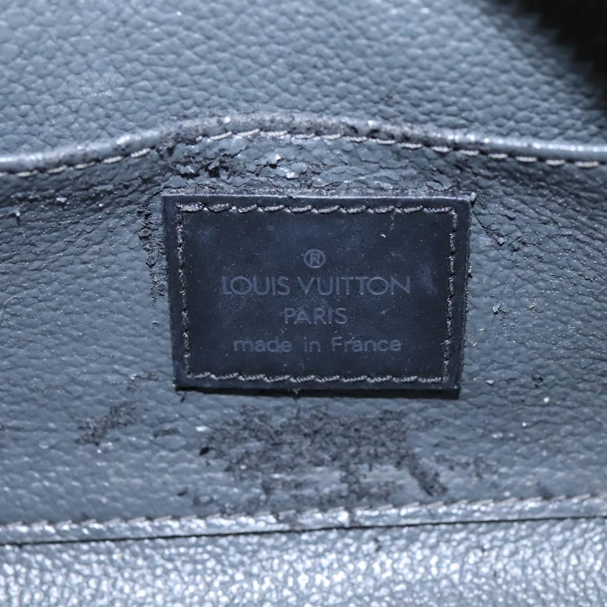 LOUIS VUITTON Epi Dauphine PM Pouch Black M48442 LV 104407