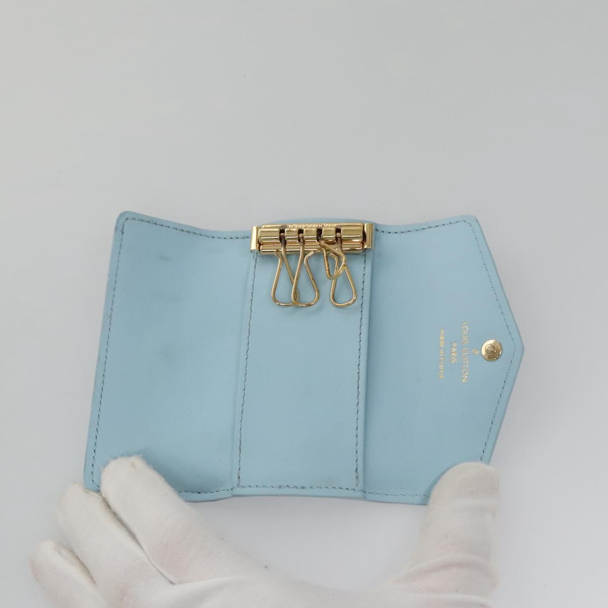 LOUIS VUITTON Vernis Multicles 4 Key Case Sky Blue Monogram M82980 104411