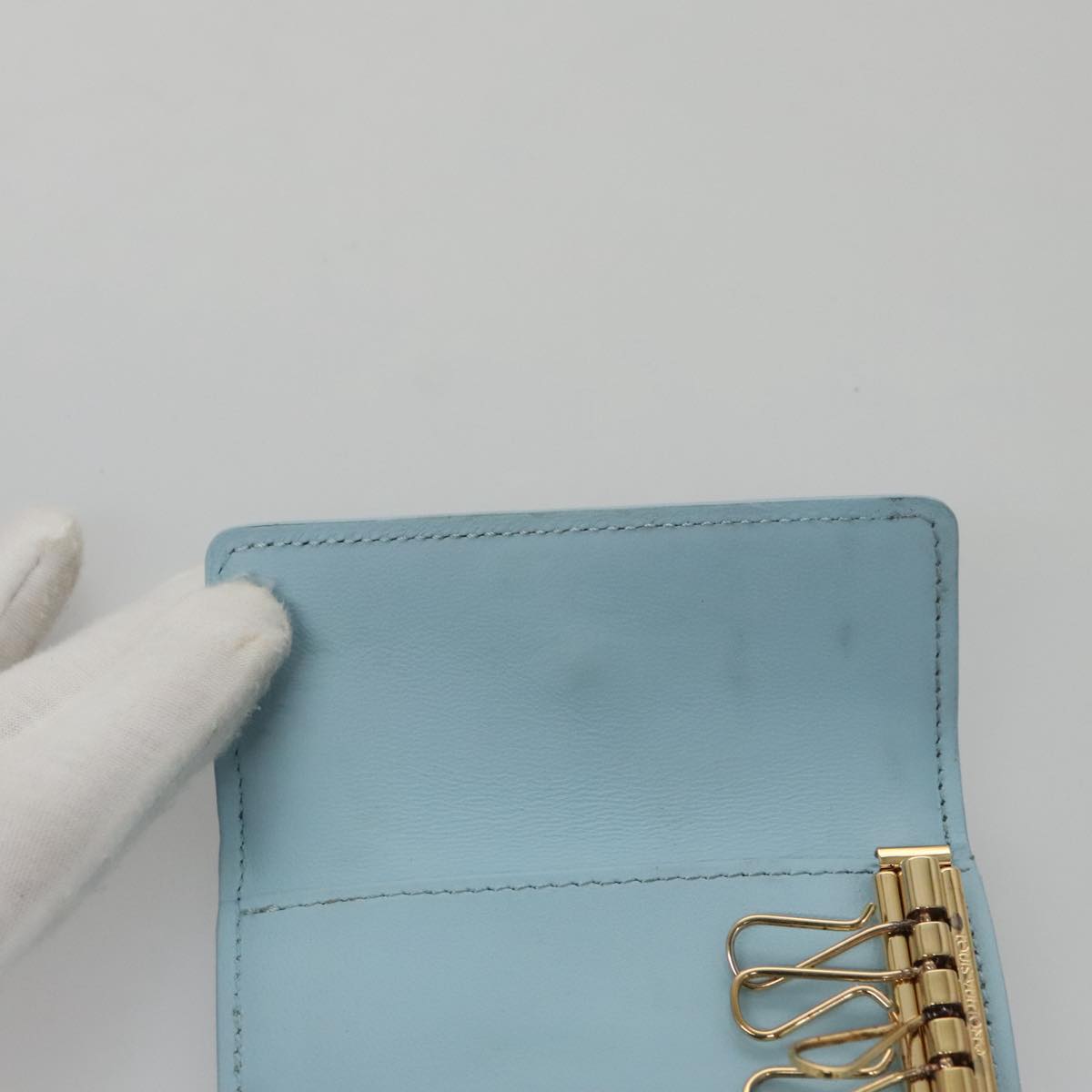 LOUIS VUITTON Vernis Multicles 4 Key Case Sky Blue Monogram M82980 104411