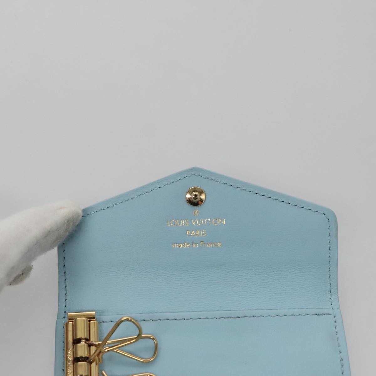 LOUIS VUITTON Vernis Multicles 4 Key Case Sky Blue Monogram M82980 104411