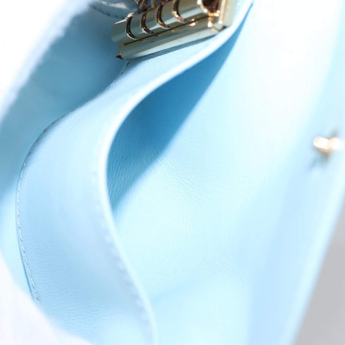 LOUIS VUITTON Vernis Multicles 4 Key Case Sky Blue Monogram M82980 104411