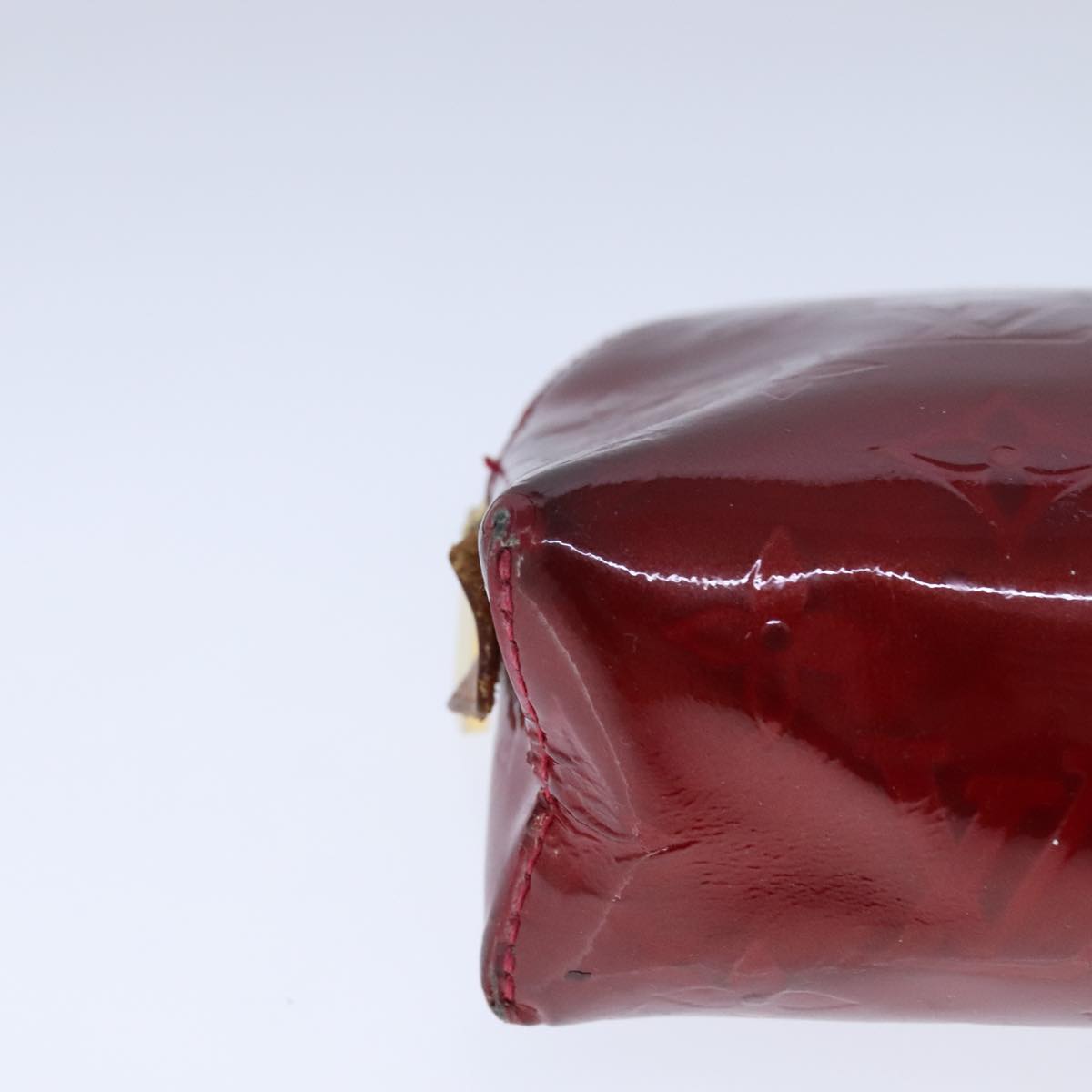 LOUIS VUITTON Vernis Pochette Cosmetic Pouch Pomme D'amour M91496 LV 104413