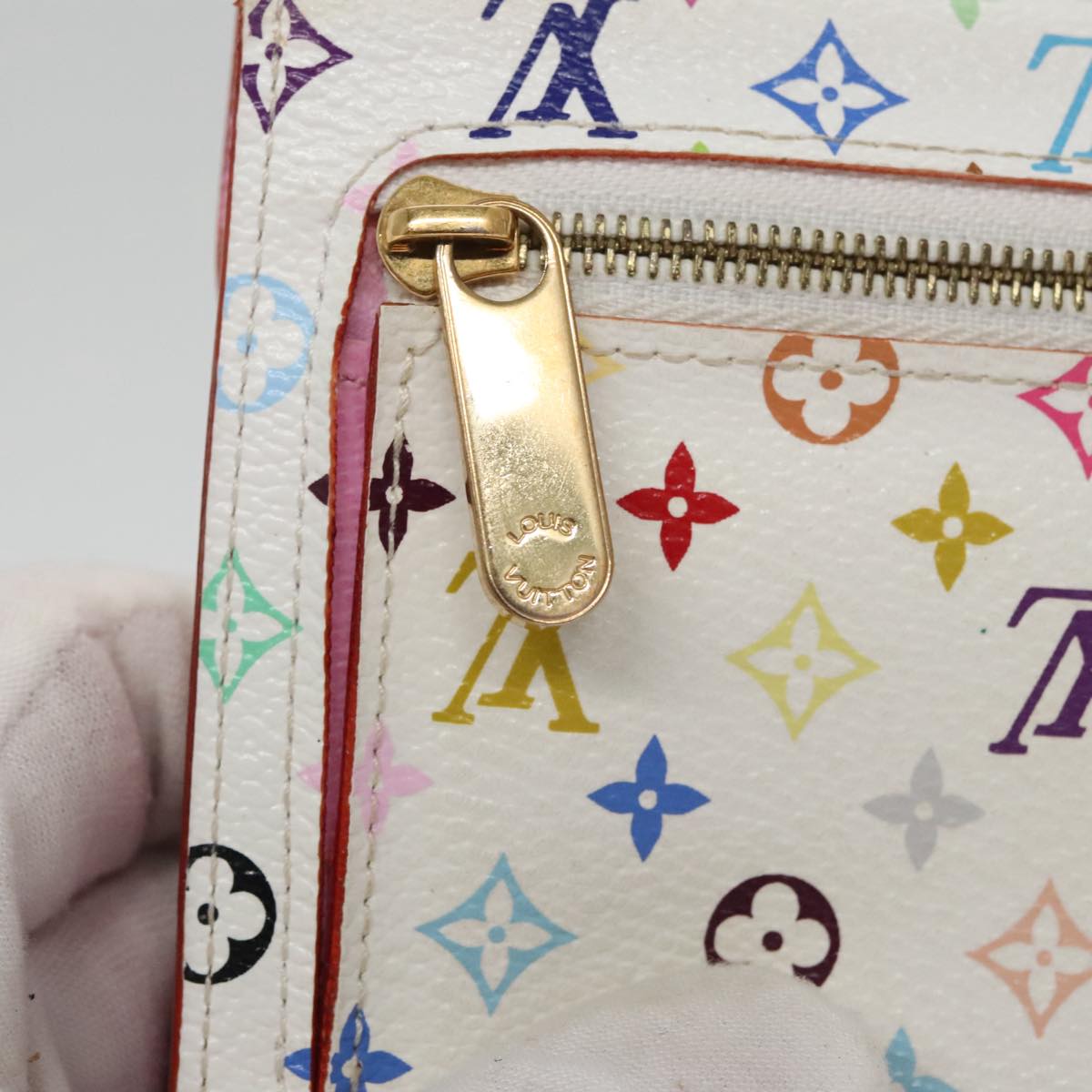 LOUIS VUITTON Multicolor Portefeuille Koala Rich Wallet White M58081 104420