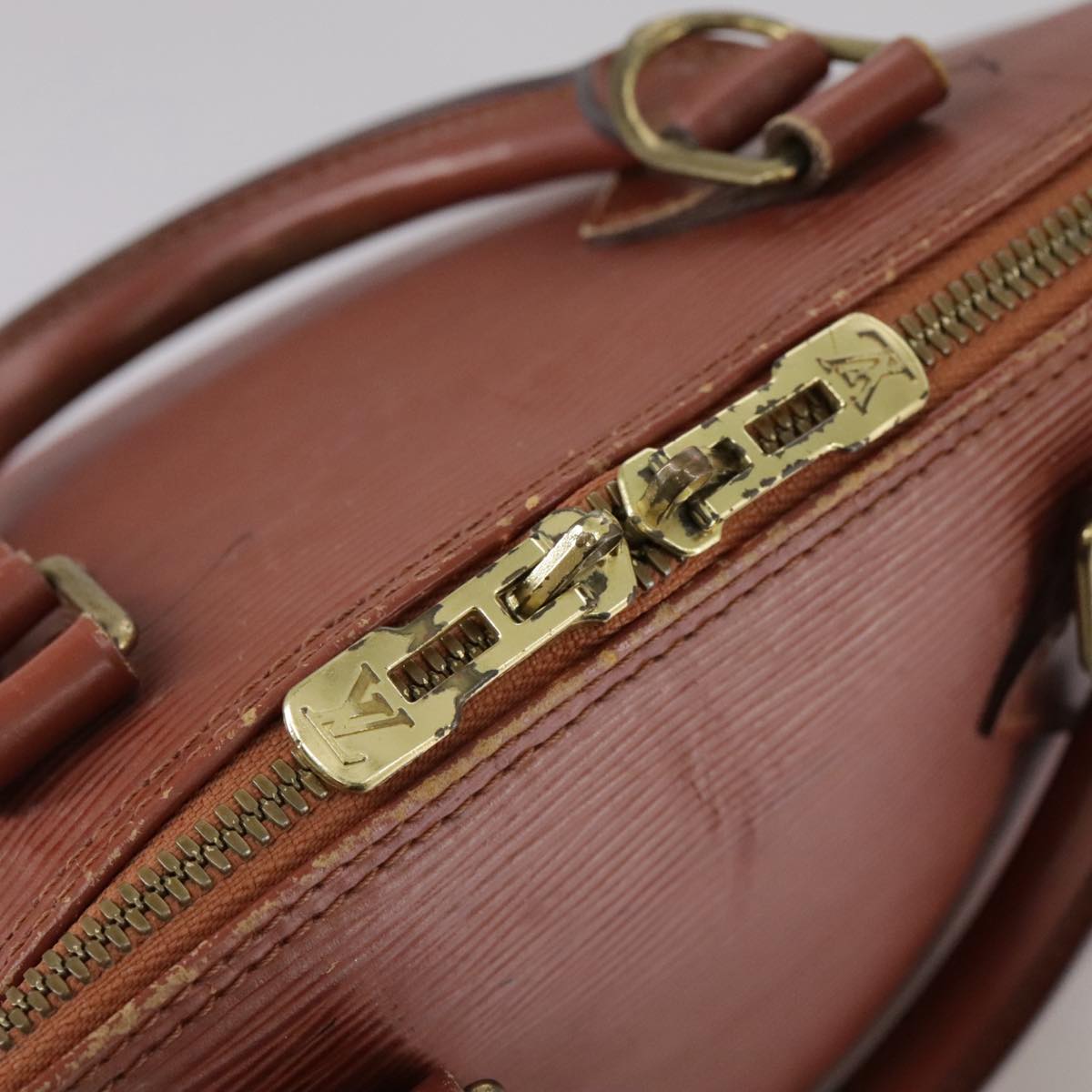 LOUIS VUITTON Epi Alma Hand Bag Brown M52143 LV 104432