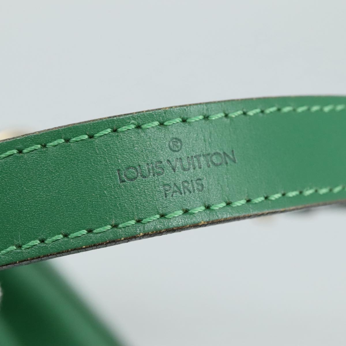 LOUIS VUITTON Epi Petit Noe Shoulder Bag Green M44102 LV 104433