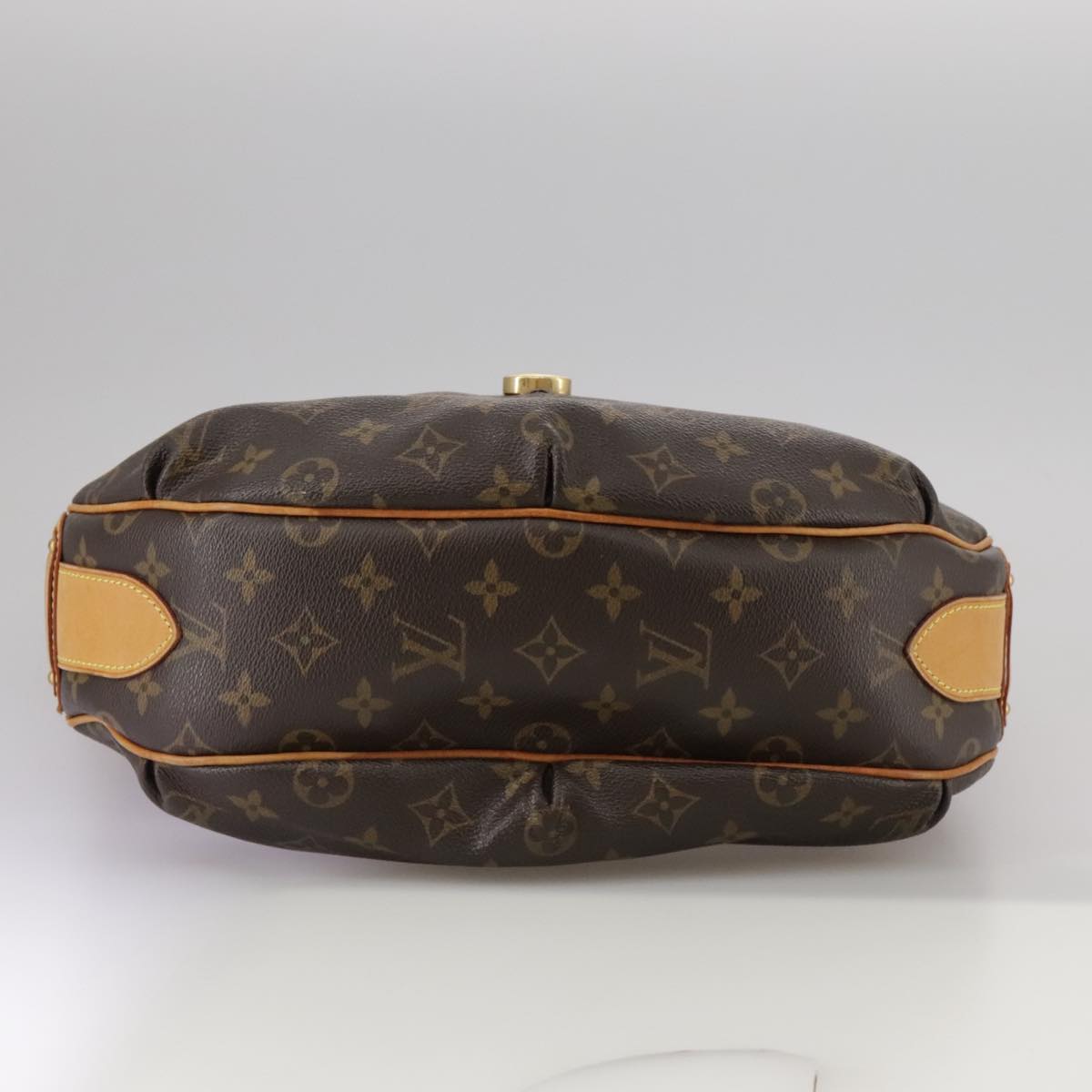 LOUIS VUITTON Monogram Tolum GM Shoulder Bag M40075 LV 104442