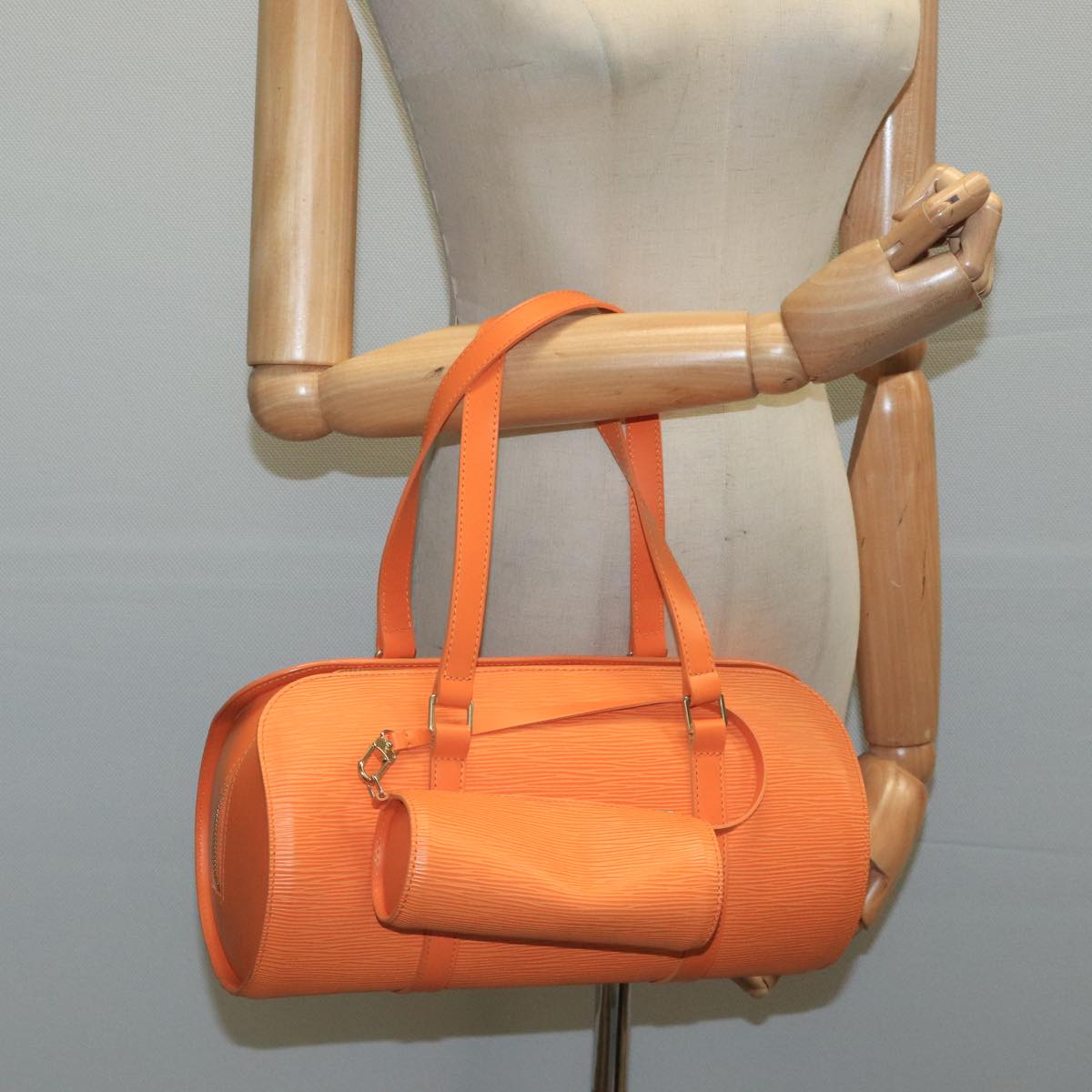 LOUIS VUITTON Epi Soufflot Hand Bag Orange Mandarin M5222H LV 104445A