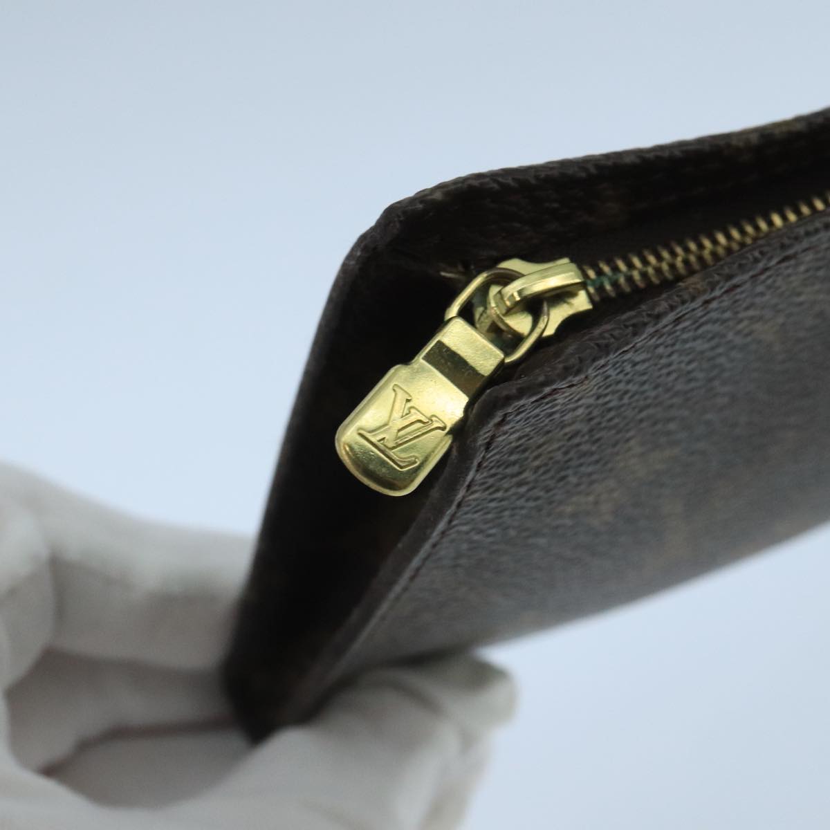 LOUIS VUITTON Monogram Bucket PM Accessory Pouch LV 104662