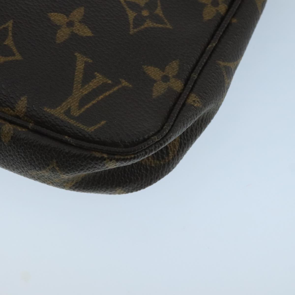 LOUIS VUITTON Monogram Pochette Accessoires Pouch M51980 LV 104671