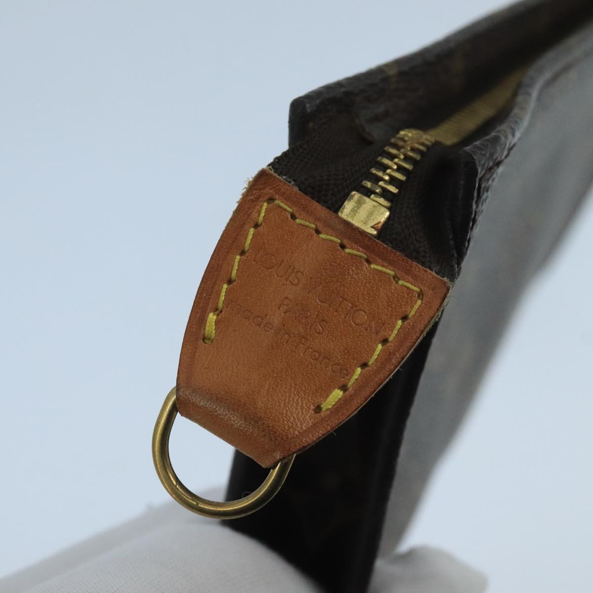 LOUIS VUITTON Monogram Bucket GM Pouch Accessory Pouch LV 104678