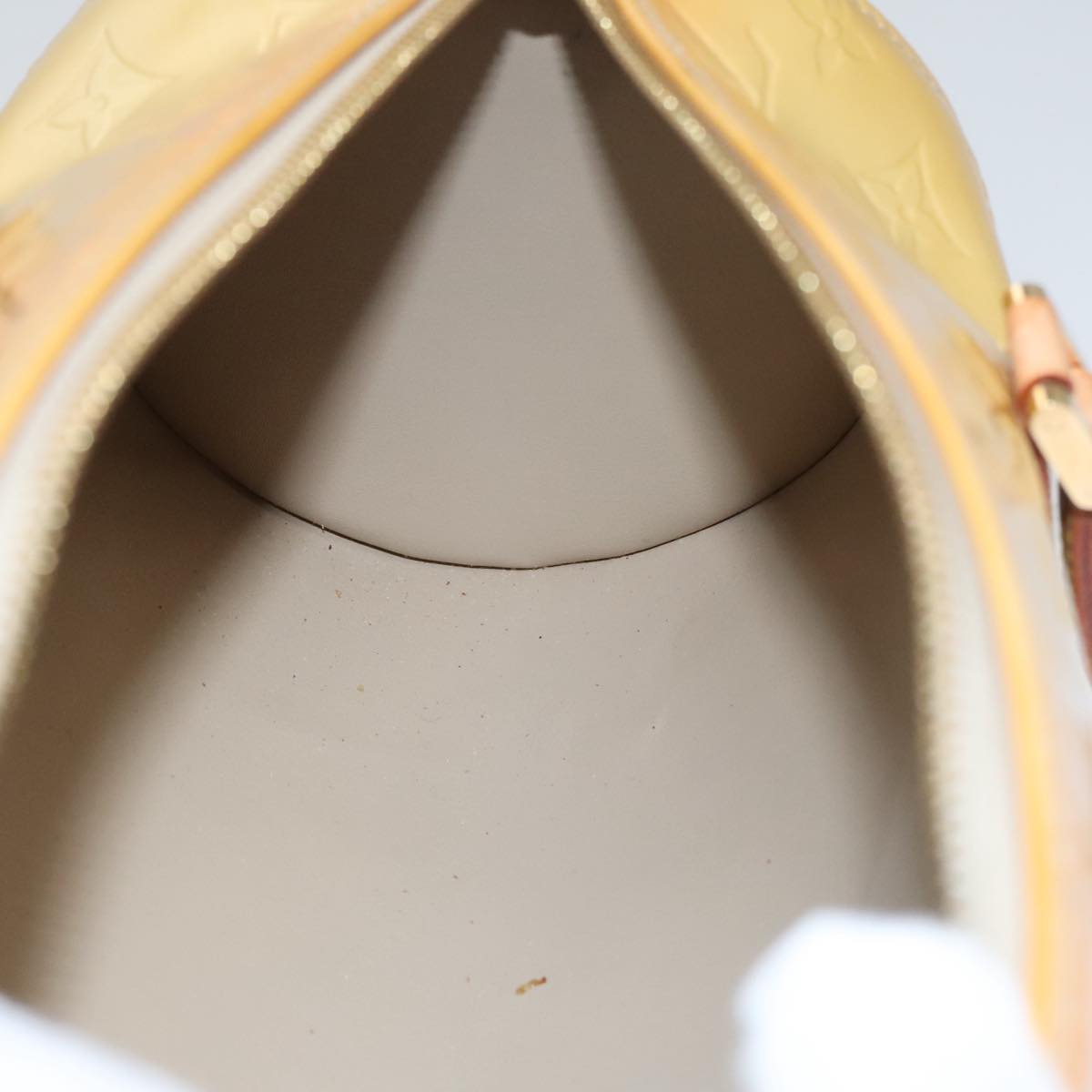 LOUIS VUITTON Monogram Vernis Bedford Hand Bag Beige M91006 LV 104718