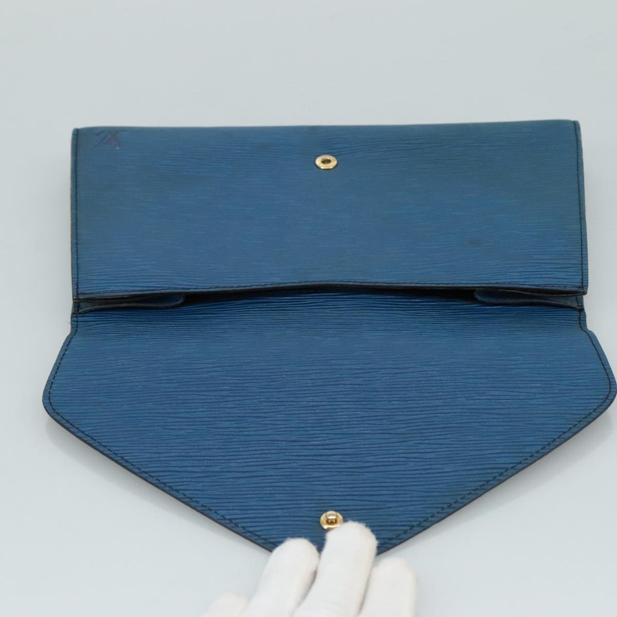 LOUIS VUITTON Epi Art Deco 27 Clutch Bag Blue LV 104728