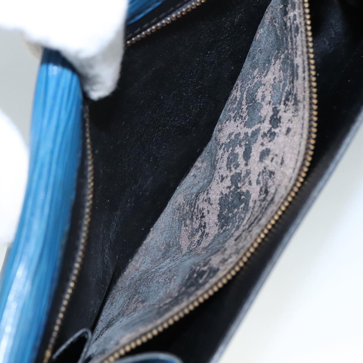 LOUIS VUITTON Epi Art Deco 27 Clutch Bag Blue LV 104728
