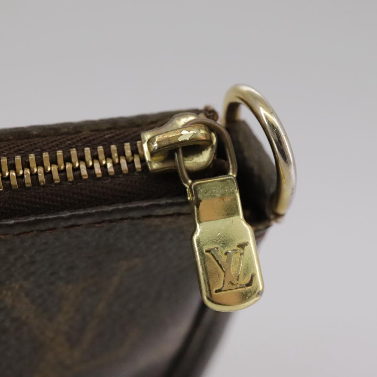 LOUIS VUITTON Monogram Pochette Accessoires Pouch M51980 LV 104790