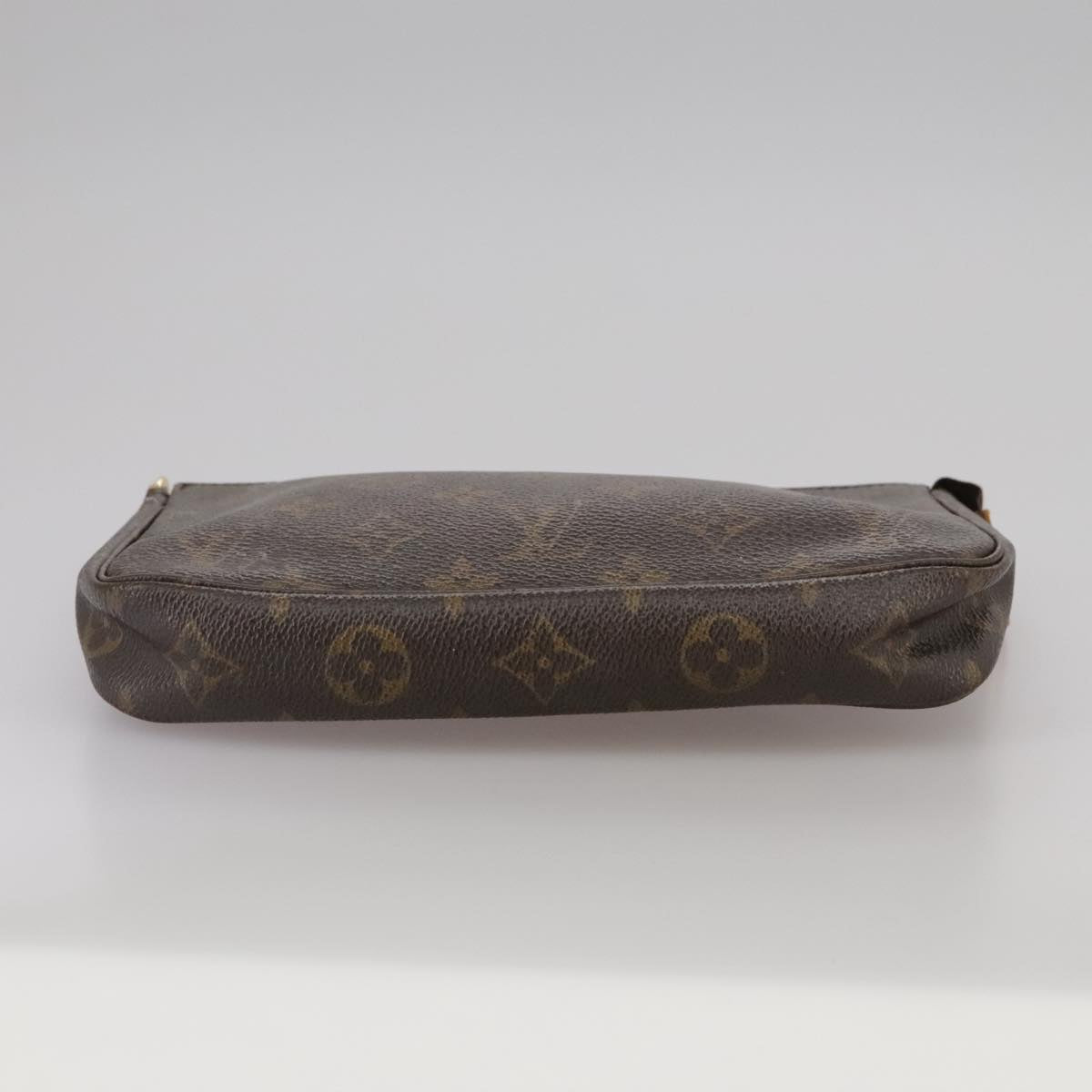 LOUIS VUITTON Monogram Pochette Accessoires Pouch M51980 LV 104790