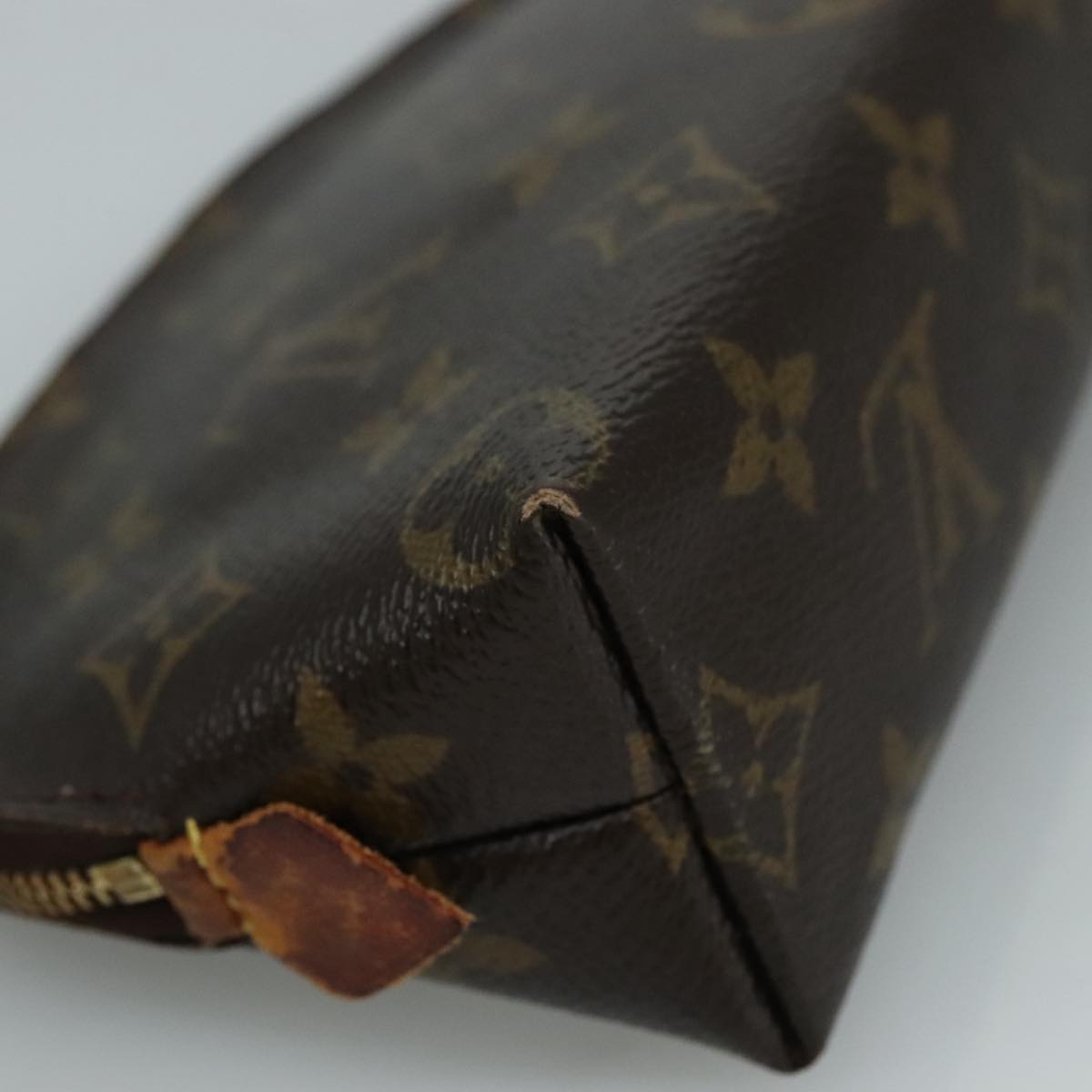LOUIS VUITTON Monogram Pochette Cosmetic PM Cosmetic Pouch M47515 LV 104796