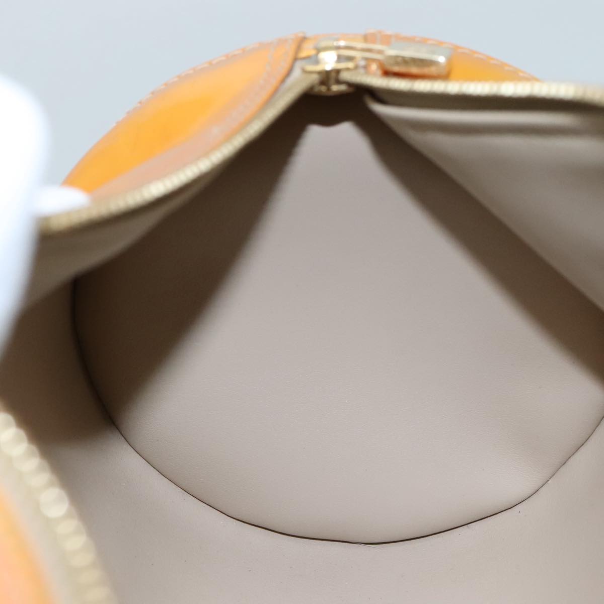 LOUIS VUITTON Monogram Vernis Bedford Hand Bag Beige M91006 LV 104879