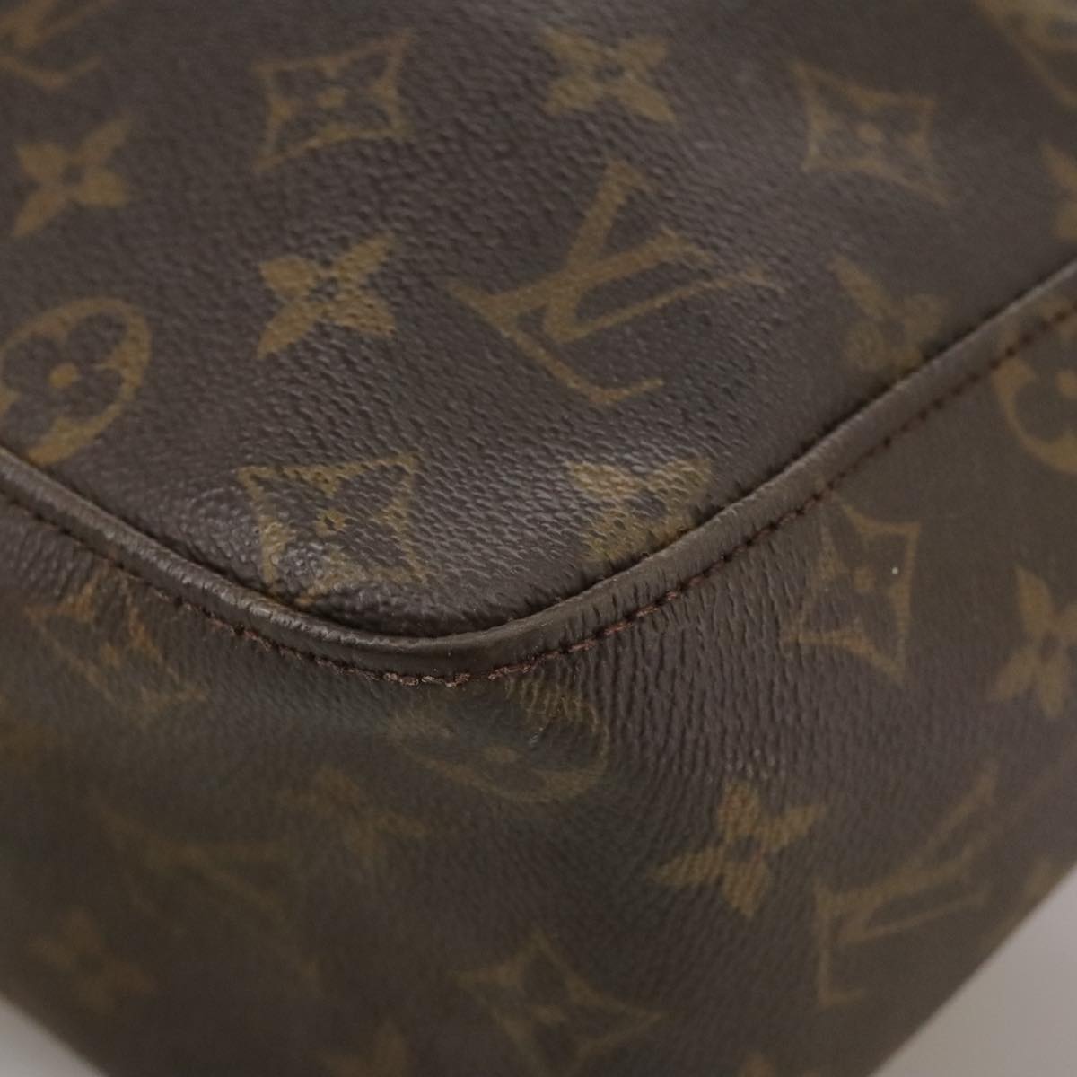 LOUIS VUITTON Monogram Looping GM Shoulder Bag M51145 LV 104891