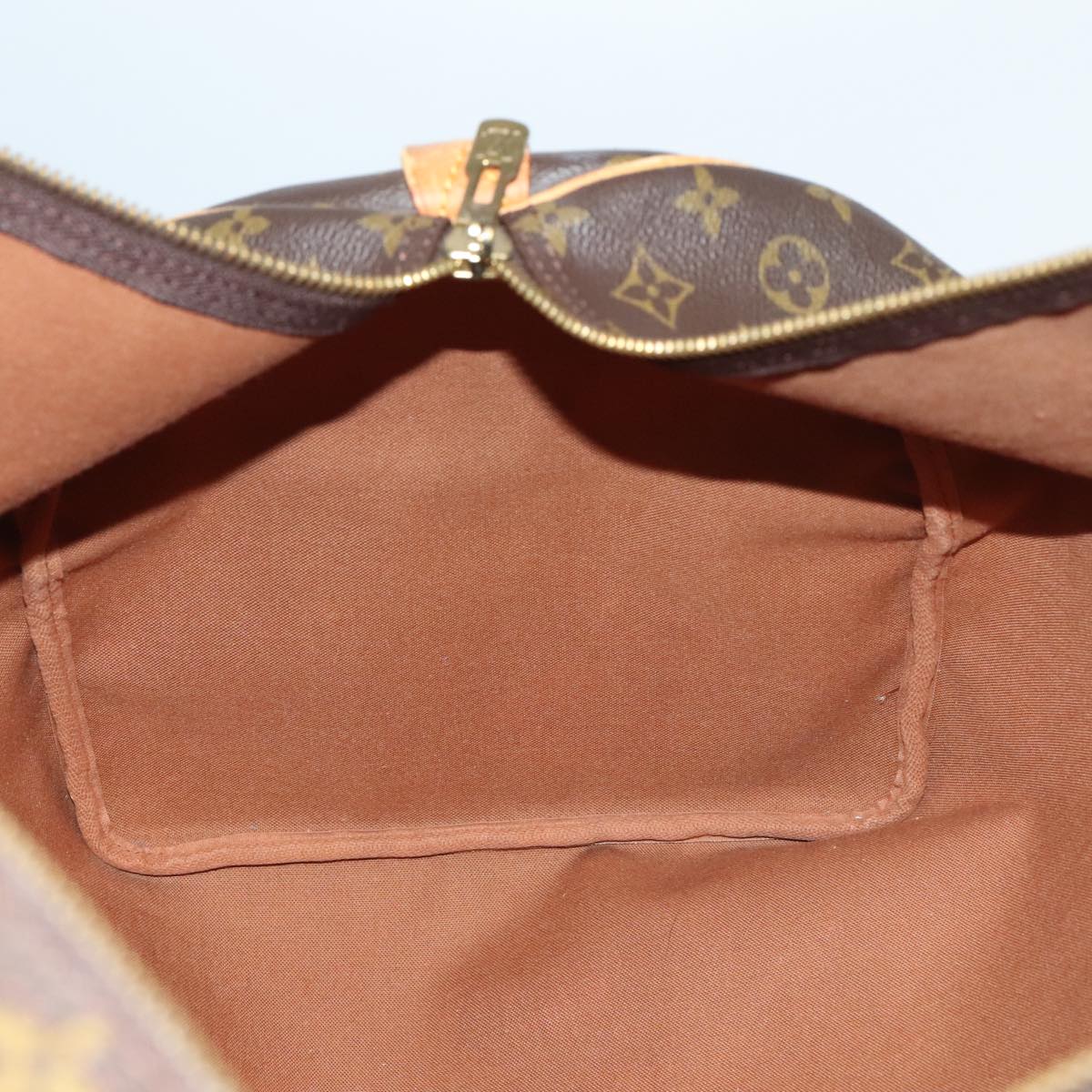 LOUIS VUITTON Monogram Keepall 60 Boston Bag M41422 LV 104892