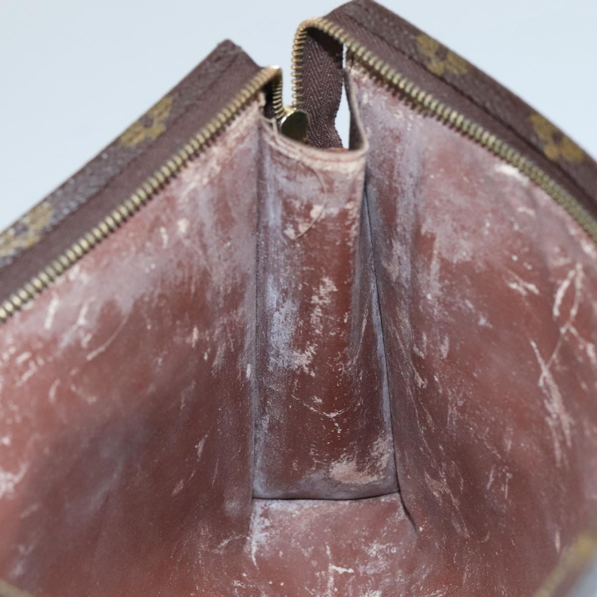 LOUIS VUITTON Monogram Poche Toilette 26 Pouch M47542 LV 104900