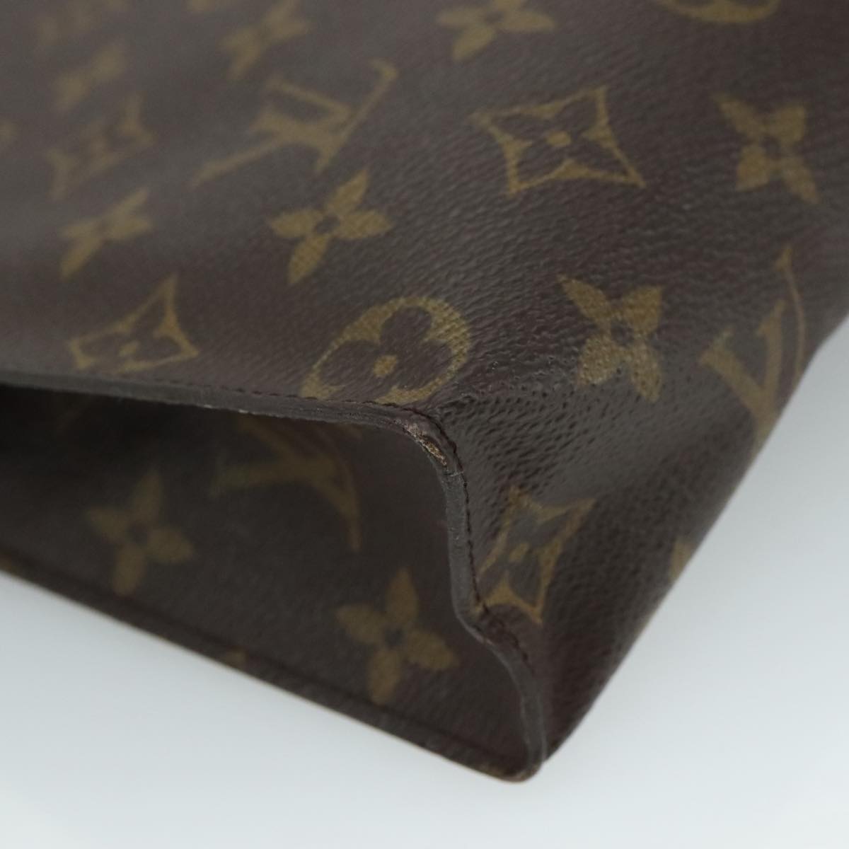 LOUIS VUITTON Monogram Poche Toilette 26 Pouch M47542 LV 104900