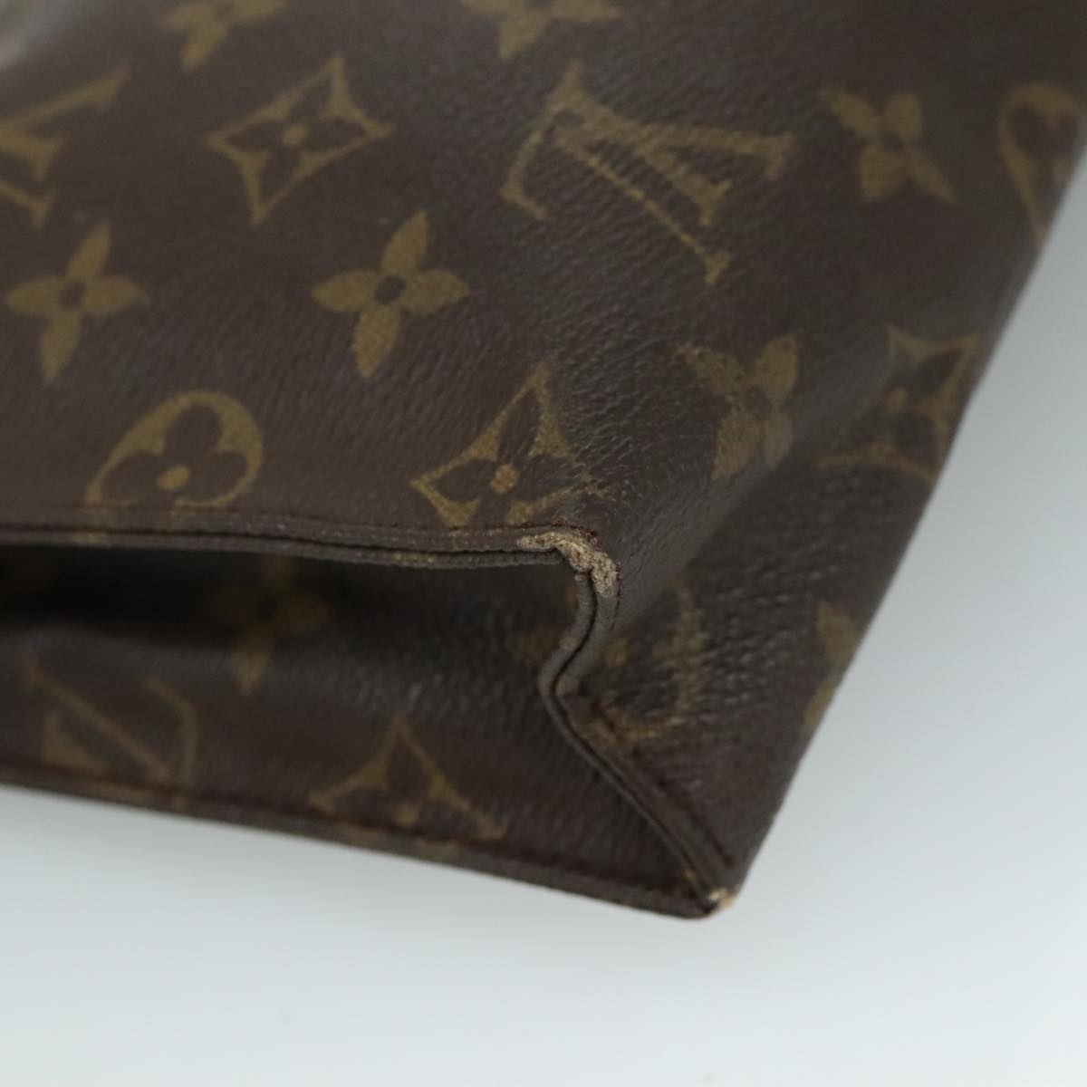 LOUIS VUITTON Monogram Poche Toilette 26 Pouch M47542 LV 104901