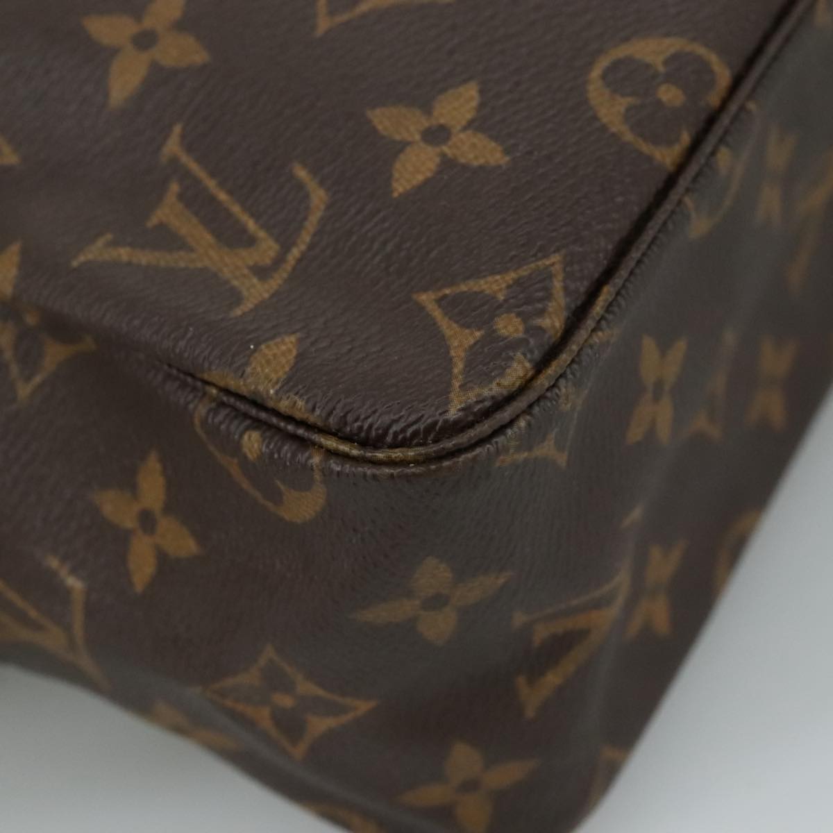 LOUIS VUITTON Monogram Trousse Toilette 28 Clutch Bag M47522 LV 104907