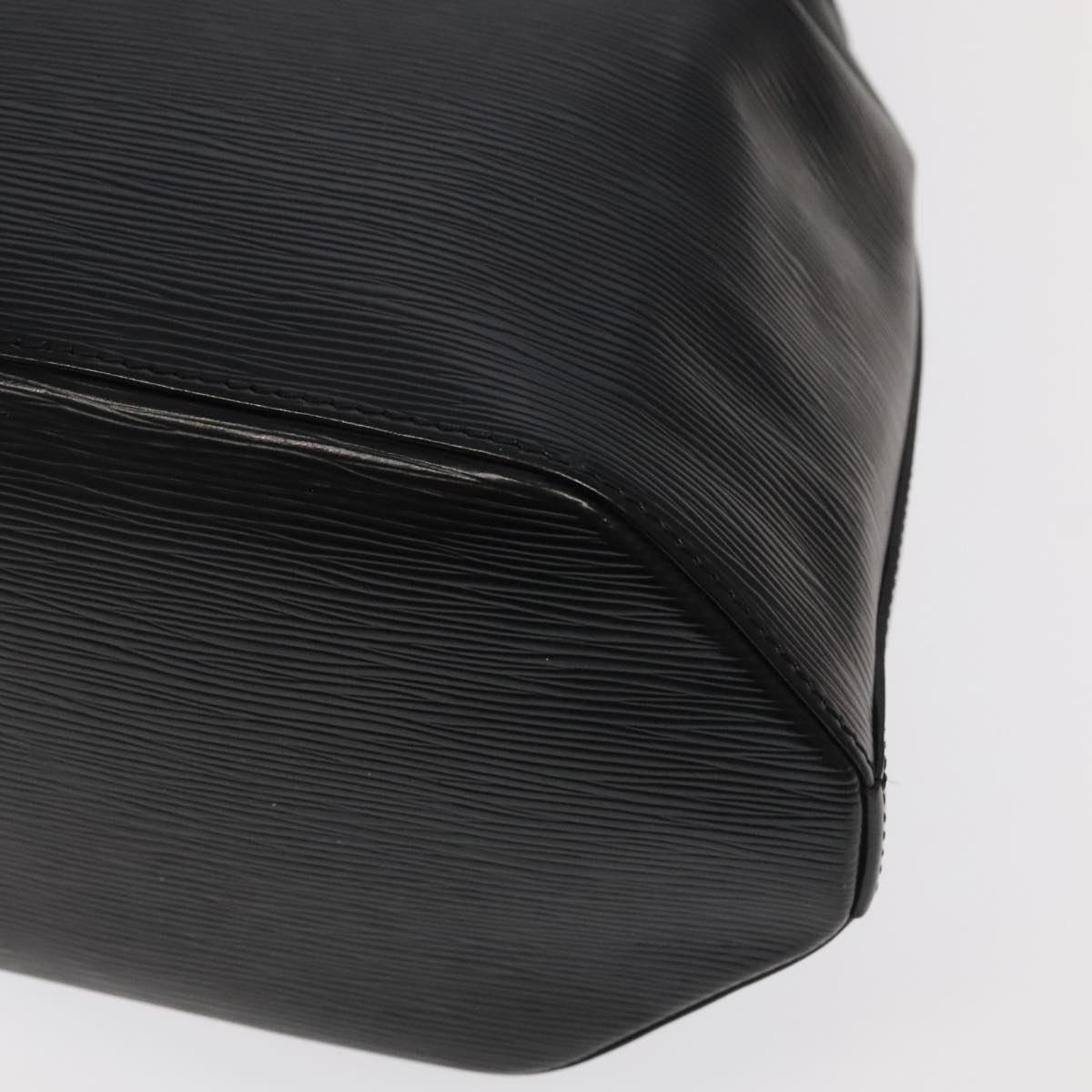 LOUIS VUITTON Epi Sac Depaule GM Shoulder Bag Black M80155 LV 104919