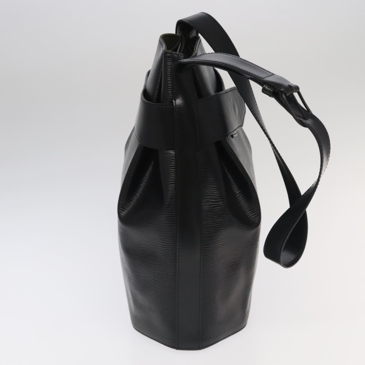LOUIS VUITTON Epi Sac Depaule GM Shoulder Bag Black M80155 LV 104919