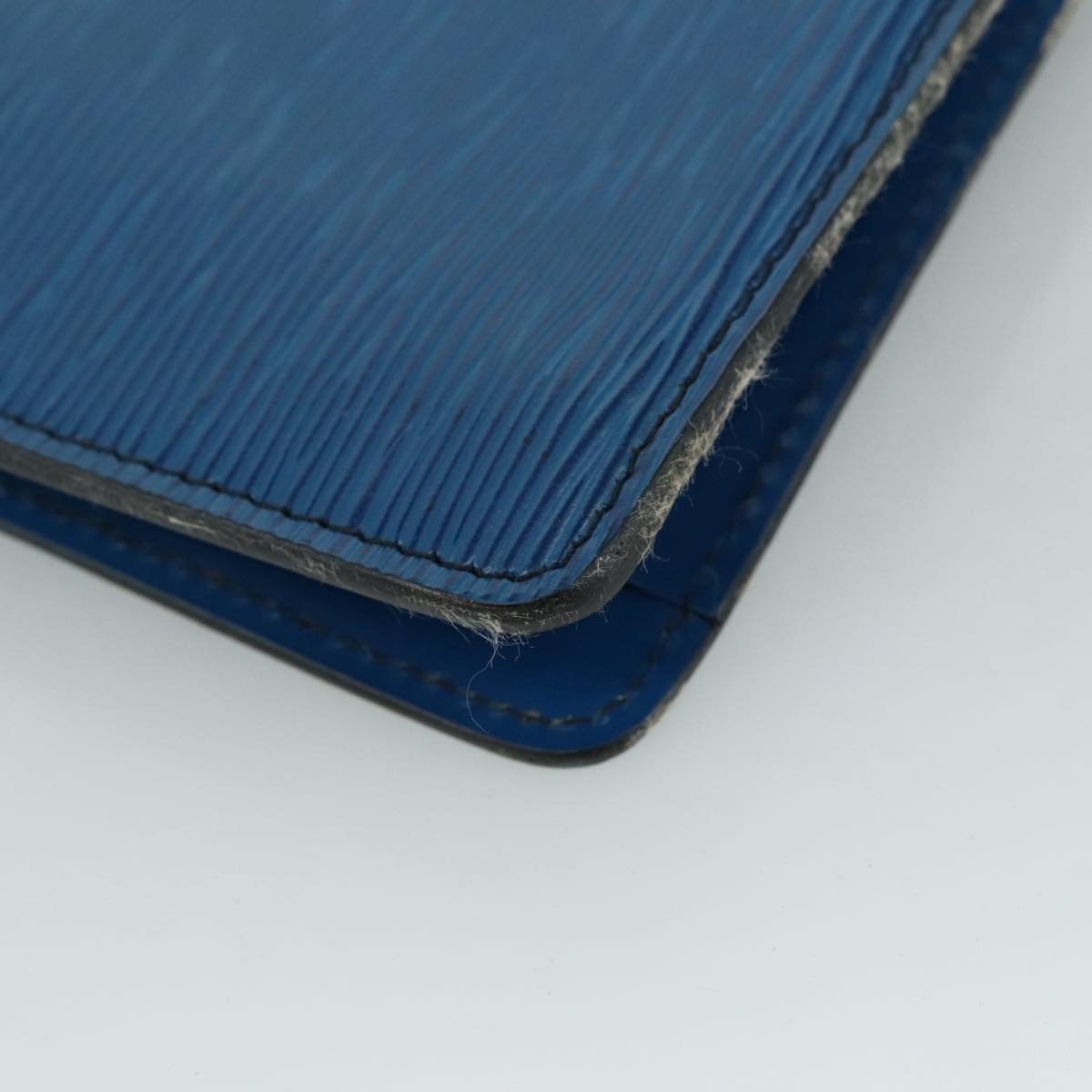 LOUIS VUITTON Epi Montaigne 27 Clutch Bag Blue M52655 LV 104922